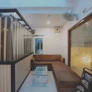 Hotel Oyo Royal Brooks, Chandigarh