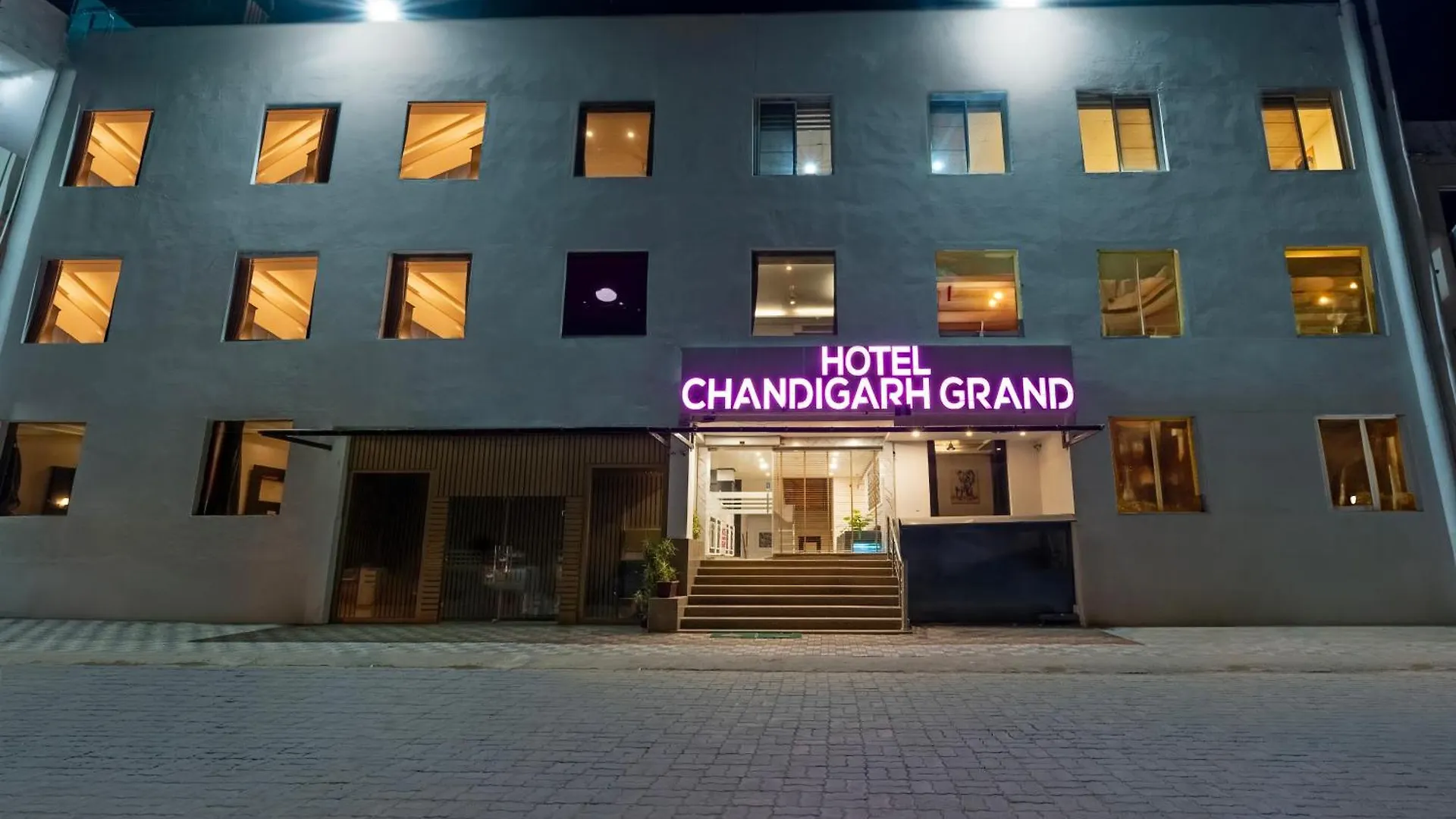 *** ホテル Treebo Chandigarh Grand インド